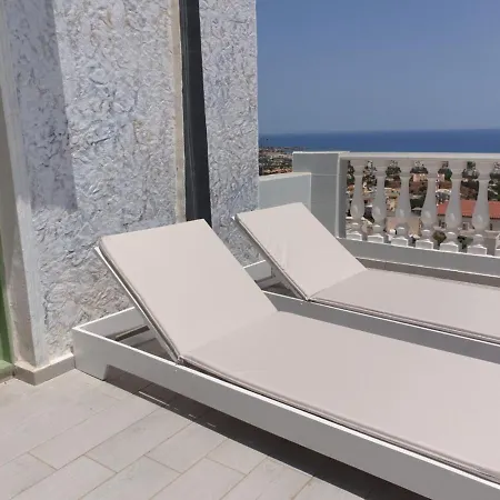 Apartman Executive Junior With Balcony Herszonisszosz